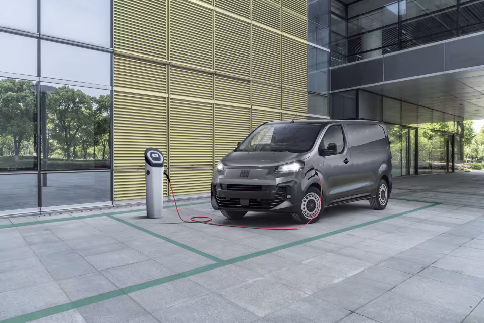 Fiat Professional - E-Scudo serie 2