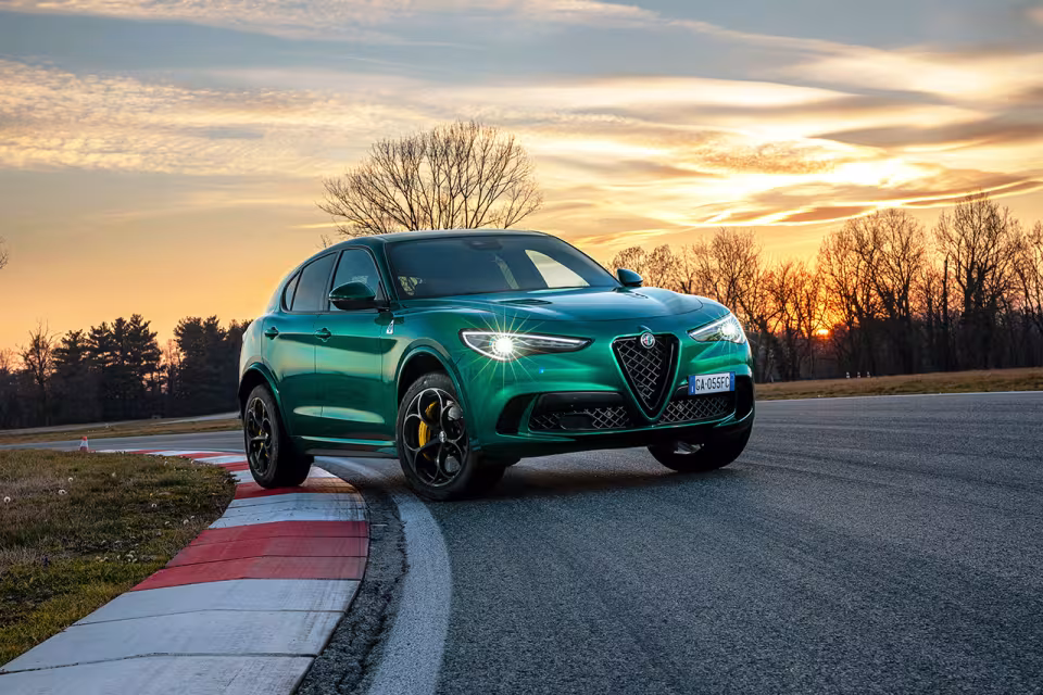 Alfa Romeo - Stelvio Quadrifoglio MY24